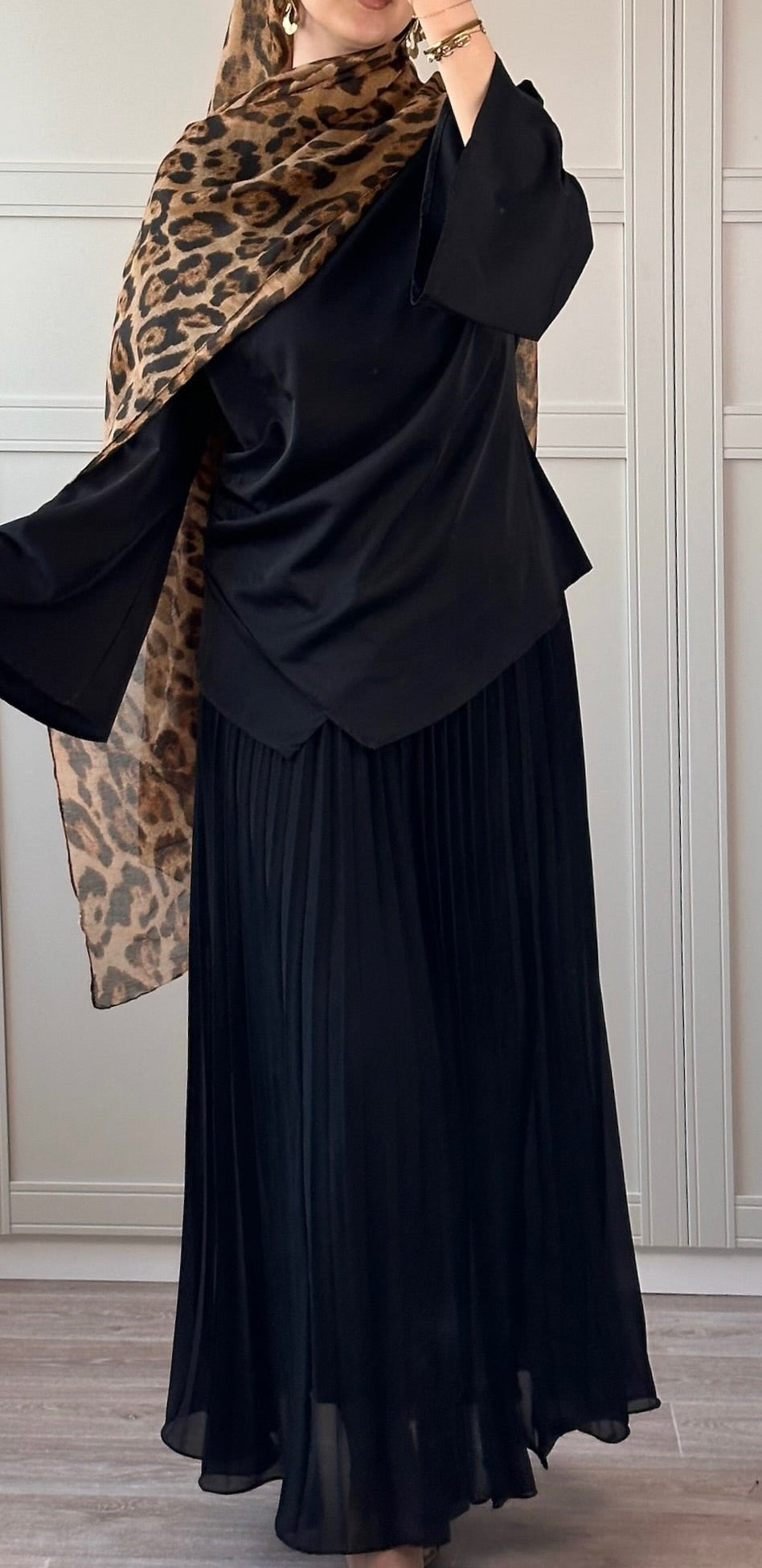Maxi Jupe Noire Plissée Femme Élégance Modest Wear Chic