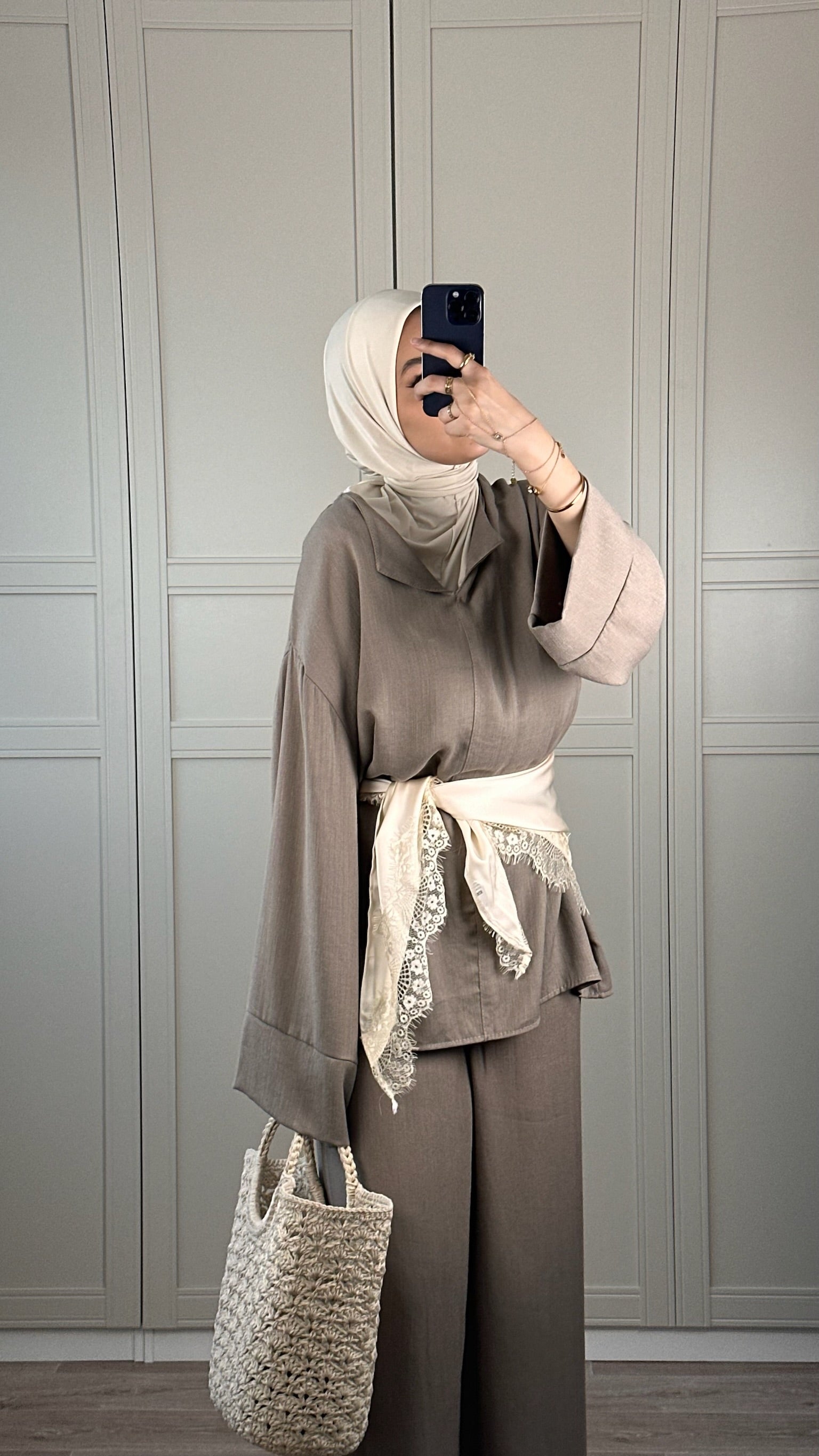 Ensemble Modest Wear greige Fluide Tenue Chic et Élégante Femme