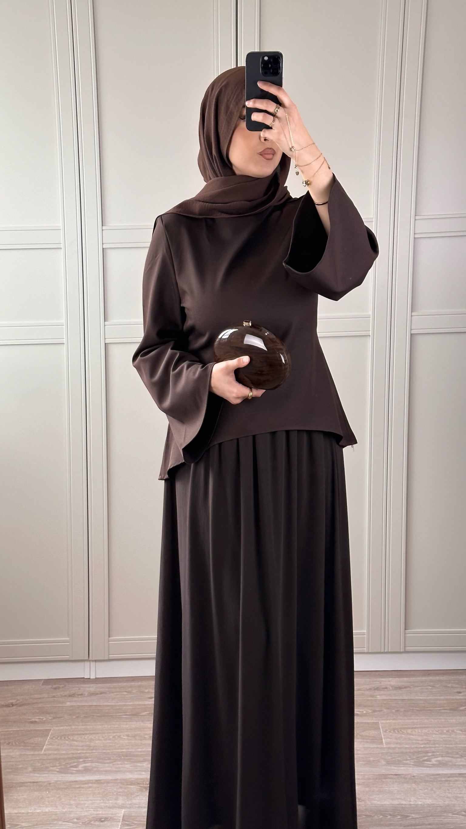 Ensemble Chocolat Satiné Femme Jupe Longue & Haut Élégant Modest Wear