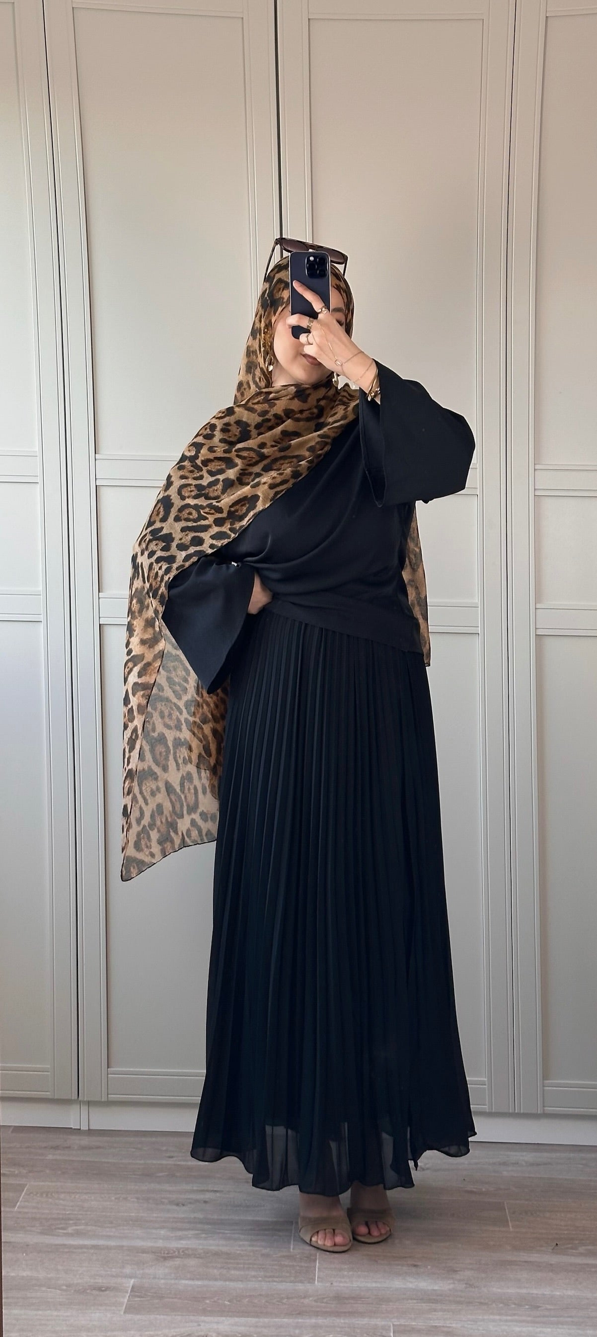 Maxi Jupe Noire Plissée Femme Élégance Modest Wear Chic