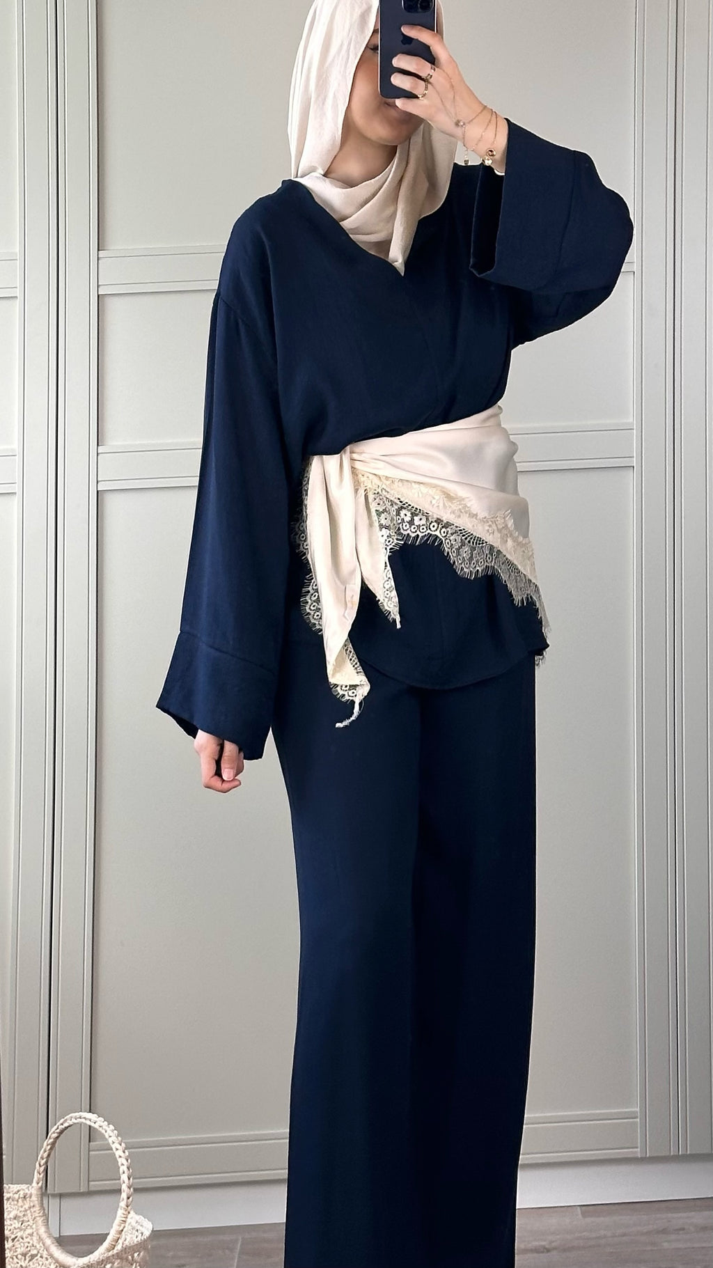 Ensemble Modest Wear Bleu Marine Fluide Tenue Chic et Élégante Femme