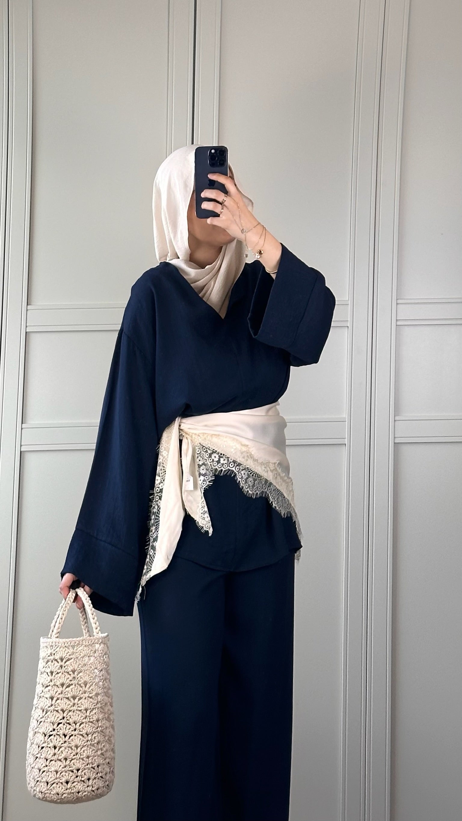 Ensemble Modest Wear Bleu Marine Fluide Tenue Chic et Élégante Femme