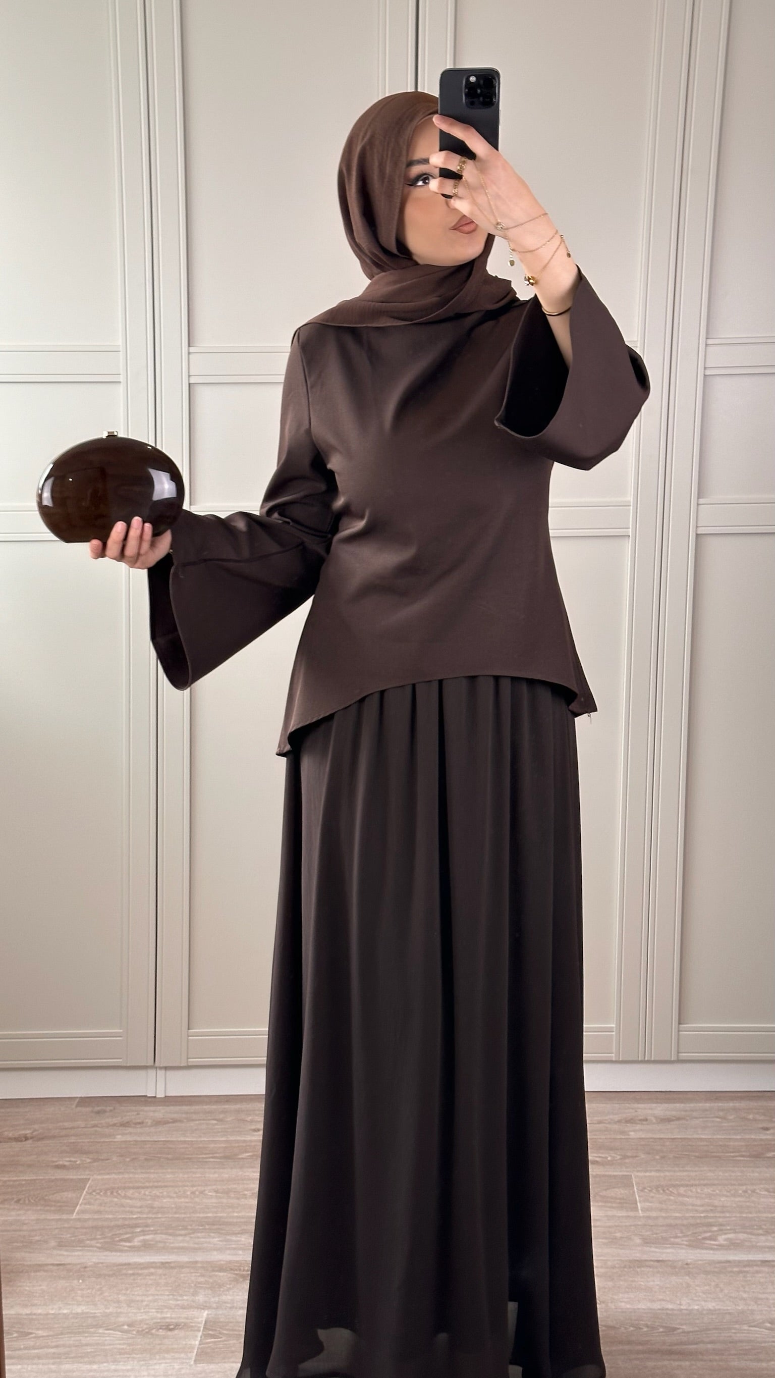 Ensemble Chocolat Satiné Femme Jupe Longue & Haut Élégant Modest Wear