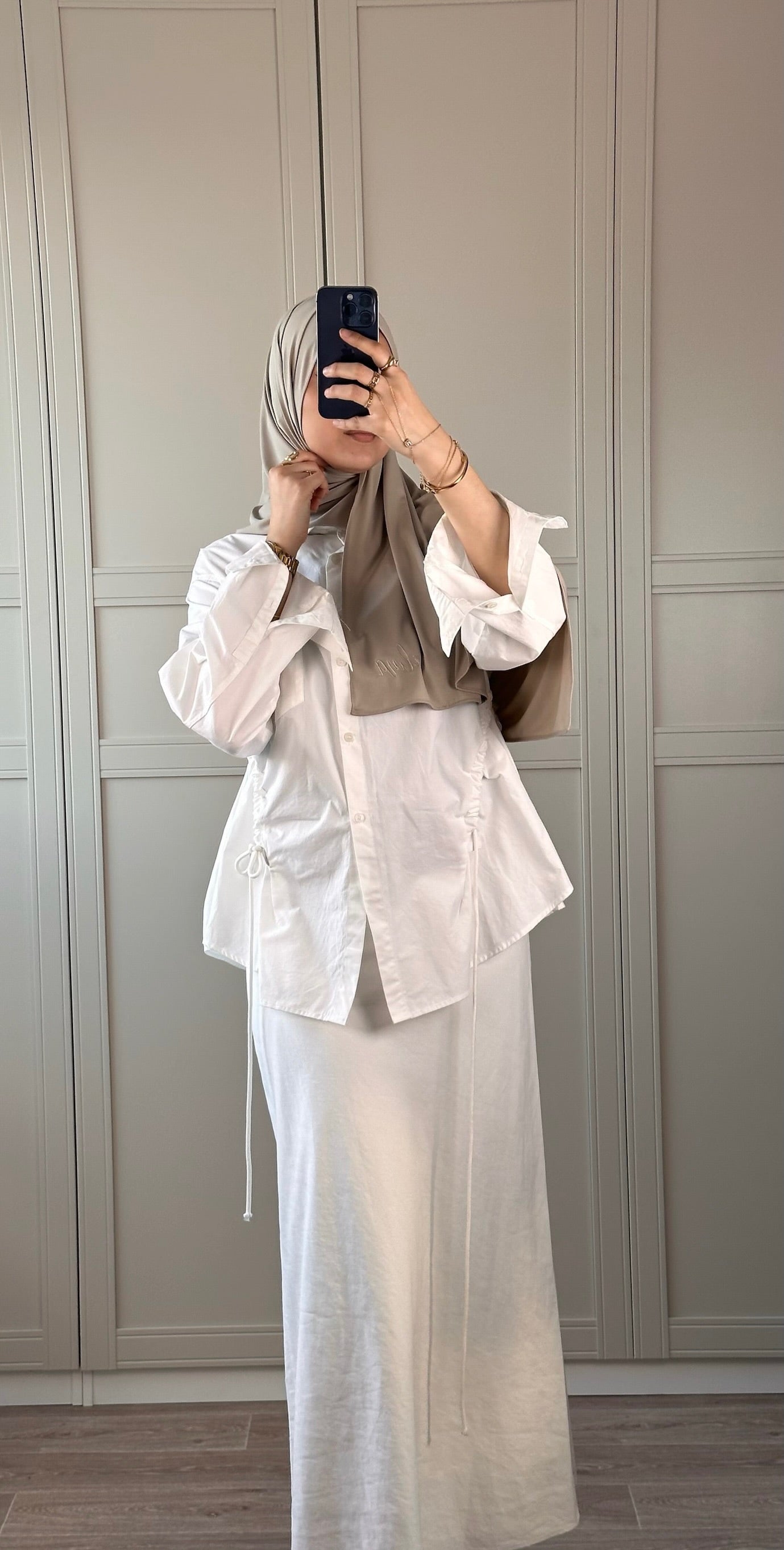 Chemise Blanche Femme Fluide à Nouer Élégance Modest Wear Chic