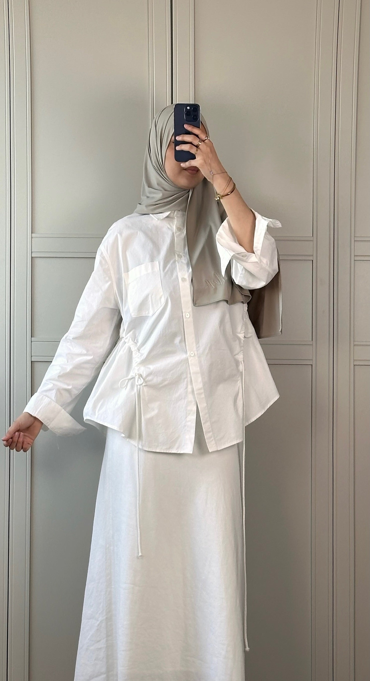 Chemise Blanche Femme Fluide à Nouer Élégance Modest Wear Chic