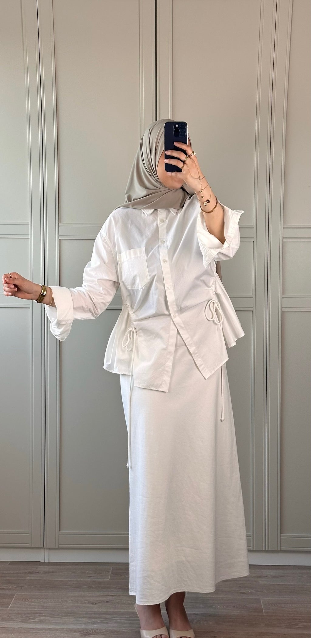 Chemise Blanche Femme Fluide à Nouer Élégance Modest Wear Chic